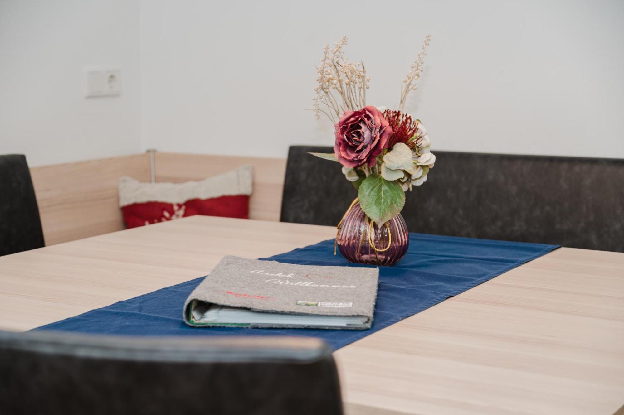 Pension Bacherhof Mariapfarr Ngoại thất bức ảnh